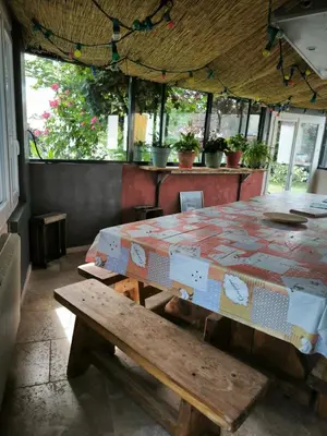 Coin salon dans l'établissement chez jacques et cricri