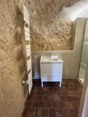 Plan de l'établissement Habitat troglodyte typique et confortable
