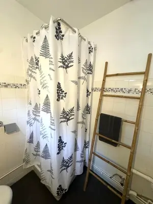 Salle de bains dans l'établissement La Pause Blésoise - Proche Gare Blois