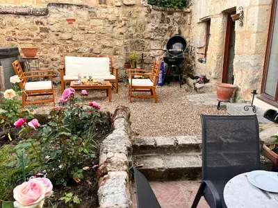 Jardin de l'établissement Abbaye Cottage - Maison entière - jardin - jacuzzi