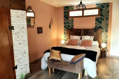 Un ou plusieurs lits dans un hébergement de l'établissement Maison accueillante à Clermont-Créans, 70m² avec jardin