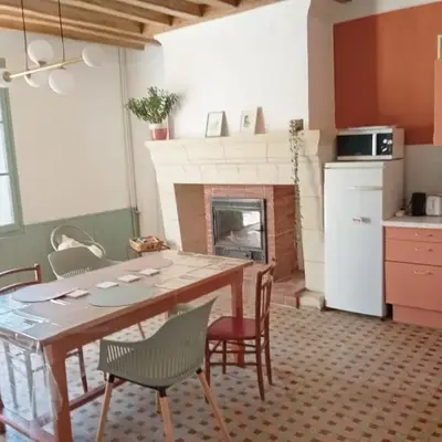 Gîte 3 chambres dans Longère aux Rosiers-sur-Loire