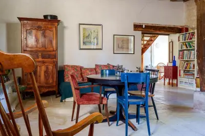 Coin salon dans l'établissement Grande maison familiale 15 p entre Azay et Chinon