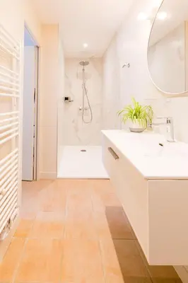 Salle de bains dans l'établissement Les Chambres du Méteil