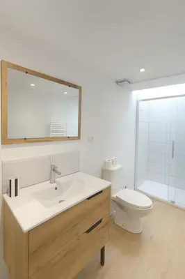 Salle de bains dans l'établissement Le Nid Citadin
