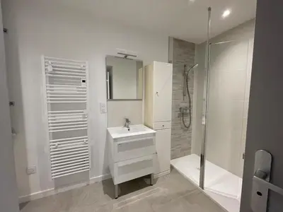 Salle de bains dans l'établissement Maison au cœur du pays de Rabelais