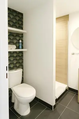 Salle de bains dans l'établissement Petit Nid Douillet - Idéale 24H du Mans