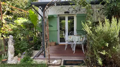 Jardin de l'établissement Le Petit Bois d'Amour