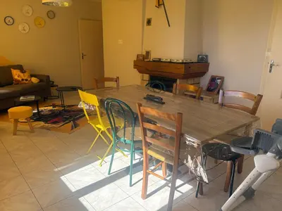 Coin salon dans l'établissement Chez Micheline et Gilbert