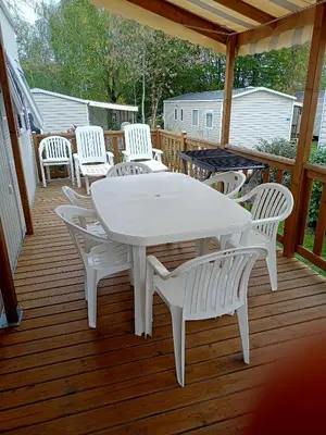 Balcon ou terrasse dans l'établissement Domaine de Dugny mobile home confortable