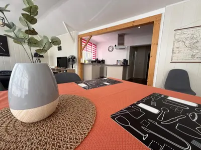 Cuisine ou kitchenette dans l'établissement Relais des Arts, très spacieux et lumineux centre ville thouars