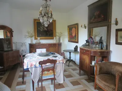 Coin salon dans l'établissement Traditional Countryside House Chateaux de la Loire
