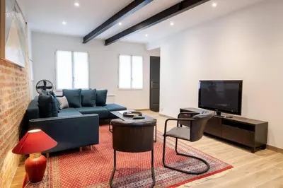 Télévision ou salle de divertissement dans l'établissement La Maison Renaissance Amboise 4 bedroom house