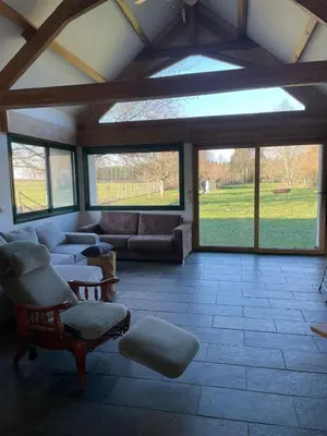 Coin salon dans l'établissement Maison Le Mans