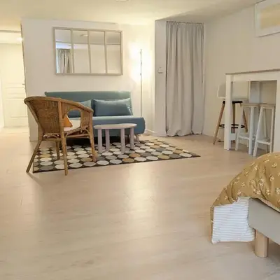 Grande Suite Privée - Entrée indépendante - SDB & WC privatifs