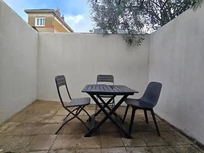 Plan de l'établissement Le B & W - parking - terrasse - Wifi - spacieux