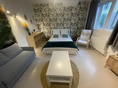 Coin salon dans l'établissement La Jungle de Tours