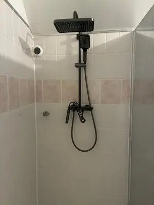 Salle de bains dans l'établissement La Grange