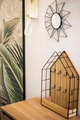 Plan de l'établissement L'Ernest -Jardin Privatif - Netflix