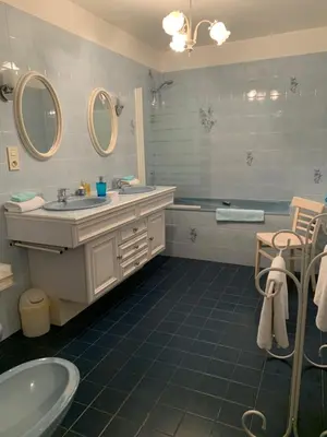 Salle de bains dans l'établissement Domaine de la chapelle - Ch d'hote