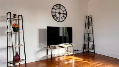 Télévision ou salle de divertissement dans l'établissement L'Eclat des Montils - Amboise - 6 people