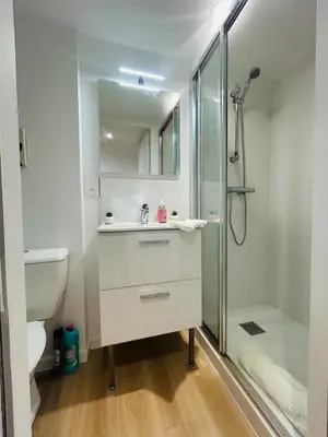 Salle de bains dans l'établissement Casa Rubis