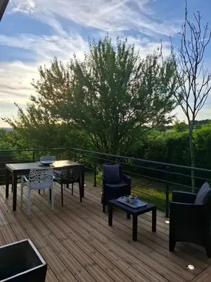 Plan de l'établissement Maison confortable à Châtellerault avec terrasse - 78 m²