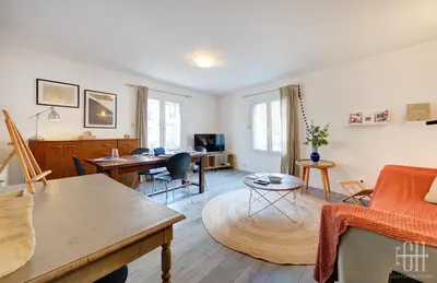 Télévision ou salle de divertissement dans l'établissement Appartement Cosy - Hyper centre - Proche Commerces