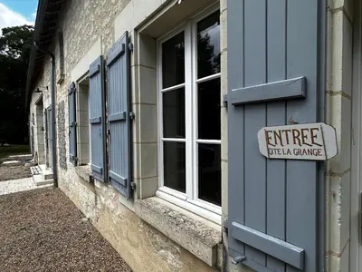 Plan de l'établissement Gîte d'exception à Lésigny: Charme et confort pour 8 personnes - FR-1-541-193