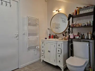 Salle de bains dans l'établissement Maison de vigneron