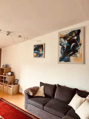 Coin salon dans l'établissement Large bright apartment Downtown Station 5 min away