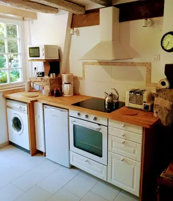 Cuisine ou kitchenette dans l'établissement Beauval Zoo & Châteaux, 2 bedroom house
