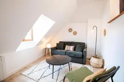Coin salon dans l'établissement Le Quai des Marais - Coeur d'Amboise