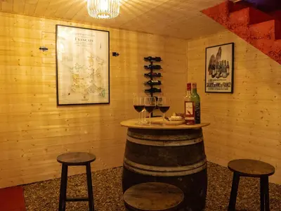 Boissons dans l'établissement Gîte de luxe avec Piscine, Jacuzzi, Hammam, Animaux admis, Proche Le Mans - FR-1-410-451