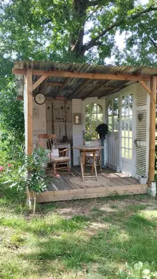 Jardin de l'établissement Le Paradis de bois guyon