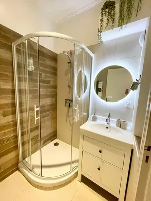Salle de bains dans l'établissement Poésie de Loire