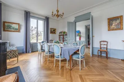 Coin salon dans l'établissement Maison bourgeoise, Rives du Cher, 14 pers