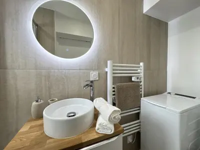 Salle de bains dans l'établissement La Petite Mancelle - Hôpital du Mans
