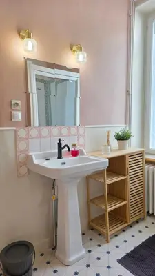 Salle de bains dans l'établissement Bicotea - le calme et le charme ancien, réinterprété