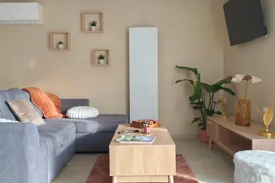 Coin salon dans l'établissement Petite maison entre châteaux et Beauval