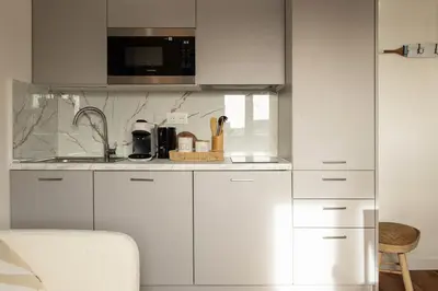 Cuisine ou kitchenette dans l'établissement 301 Chanzy - T1 Bord de Mer - Lumineux & Cosy - 3P