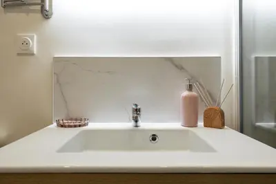 Salle de bains dans l'établissement 303 Chanzy - Suite Eden - T1 Chic & Spacieux