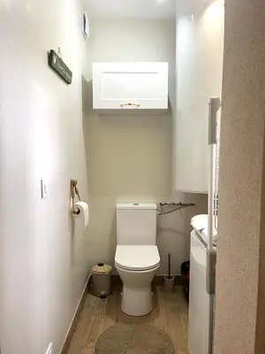 Salle de bains dans l'établissement La Maison Agoméa
