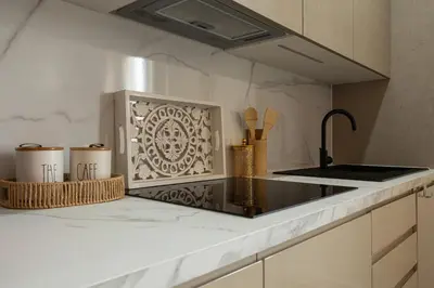 Cuisine ou kitchenette dans l'établissement 304 Chanzy - T1 Spacieux - Gare & Centre - Wifi