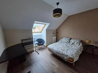 Un ou plusieurs lits dans un hébergement de l'établissement Chambre Proche Circuit 24h