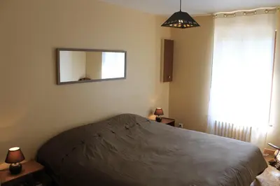 Un ou plusieurs lits dans un hébergement de l'établissement Gîte 5 personnes au calme avec jardin, piscine, proche d'Amboise