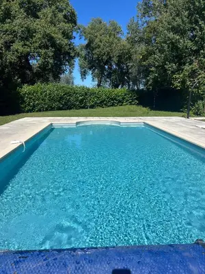Piscine de l'établissement La Richardiere - Le Martinet ou située à proximité