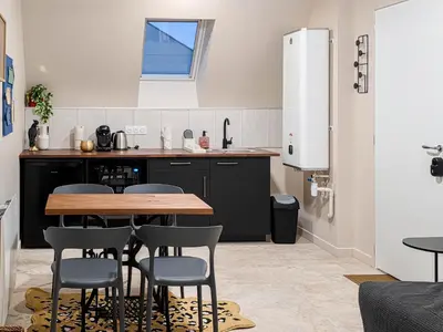 Cuisine ou kitchenette dans l'établissement Le Lodge Corail - Massage Réparateur & Design Fun