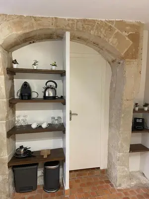 Cuisine ou kitchenette dans l'établissement Le Colbert calme WIFI Hypercentre