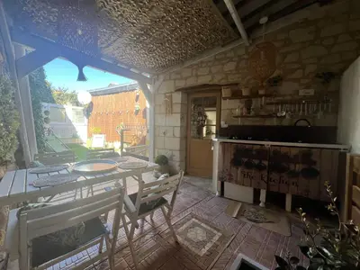 Coin salon dans l'établissement Fontevraud le logis